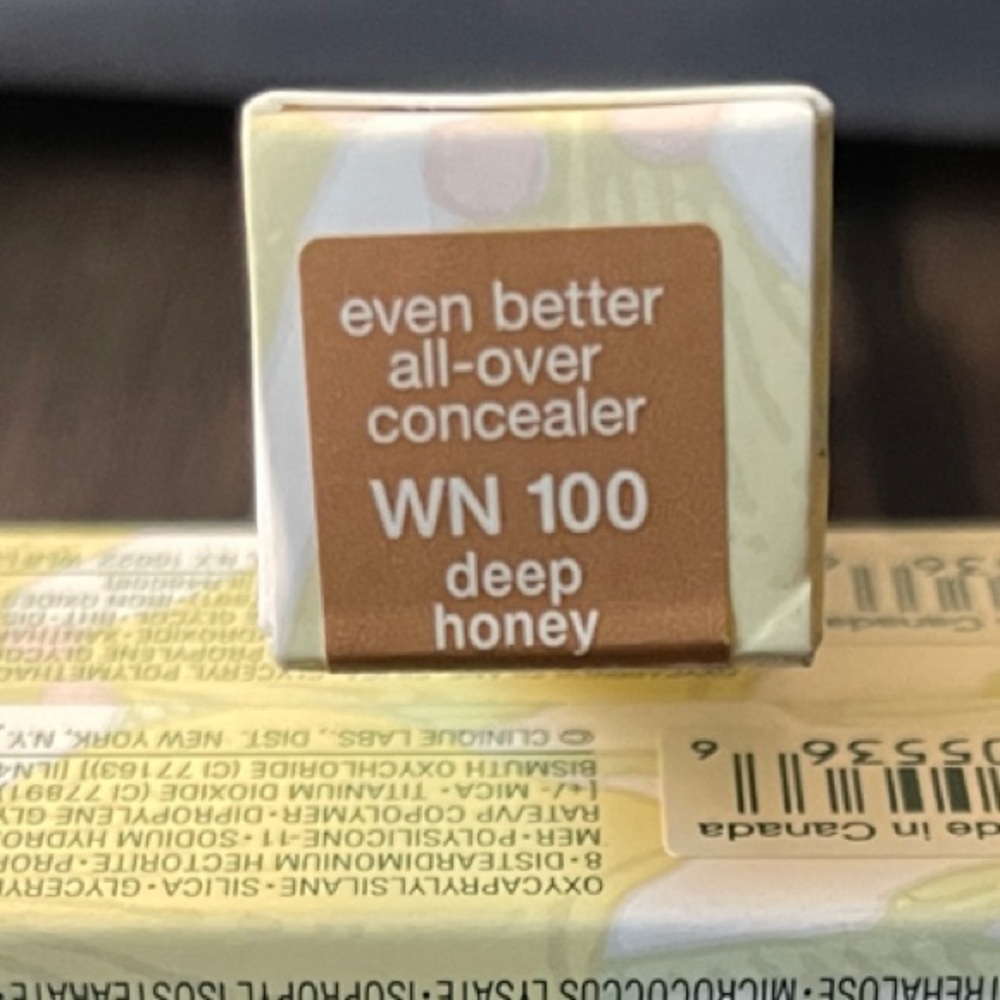 Clinique Even Better Concealer in WN100 deep honey